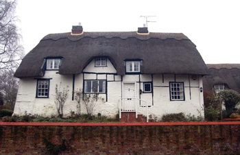 The Thatched Cottage December 2008